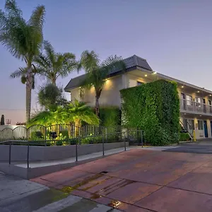 ** Hotel 6 USA