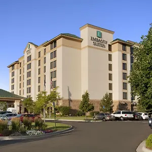 Hotel Embassy By Hilton International Airport, Denver